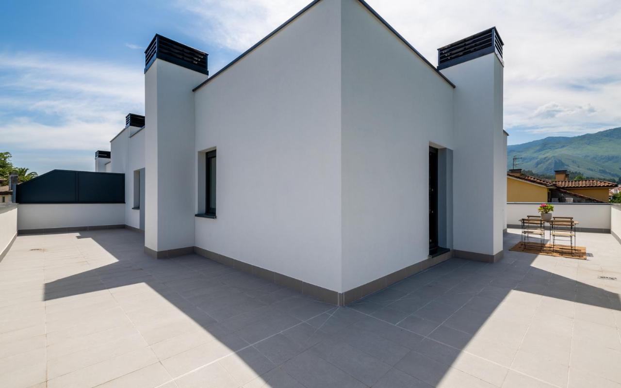 Atico En Con Gran Terraza, Piscina Y Pista De Paddel
